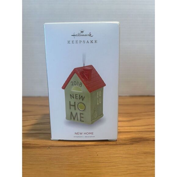 2018 Hallmark Keepsake Christmas Ornament New Home House Ceramic Lights Up - Picture 1 of 15